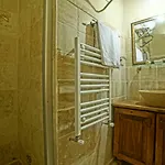 Otel Charming Cave 2*