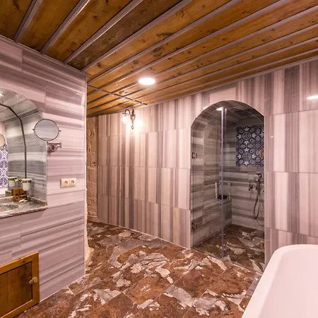 فندق Charming Cave