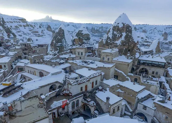 Charming Cave 호텔